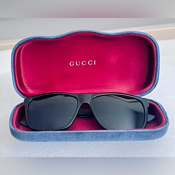 Gucci Sunglasses - Picture 2 of 9